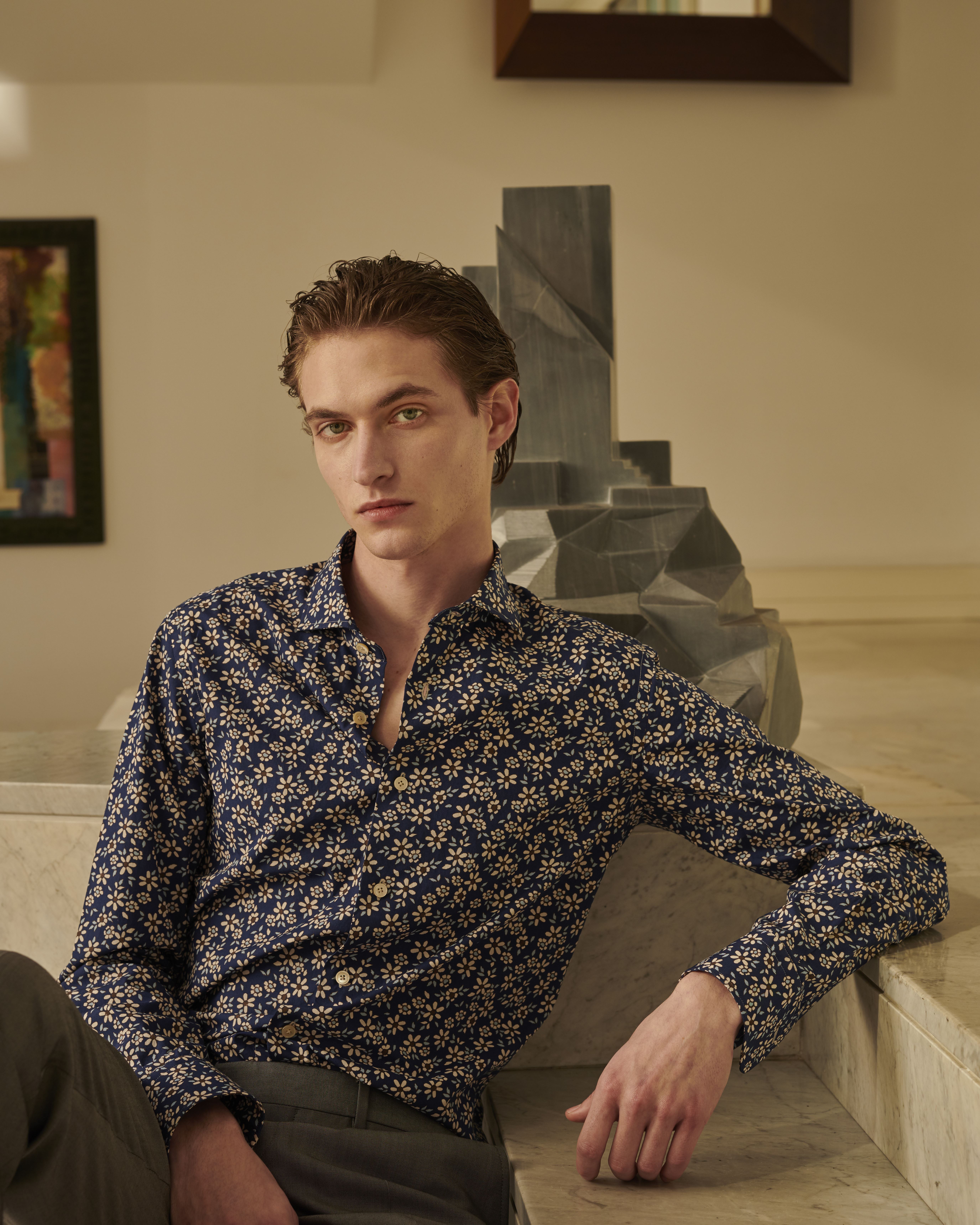 Alessandro Gherardi SS19 delinea la nuova concezione della raffinata camiceria italiana