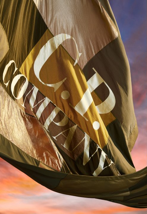 CP-COMPANY_CINQUANTA_FLAG_ph.-Pietro-Cocco-min