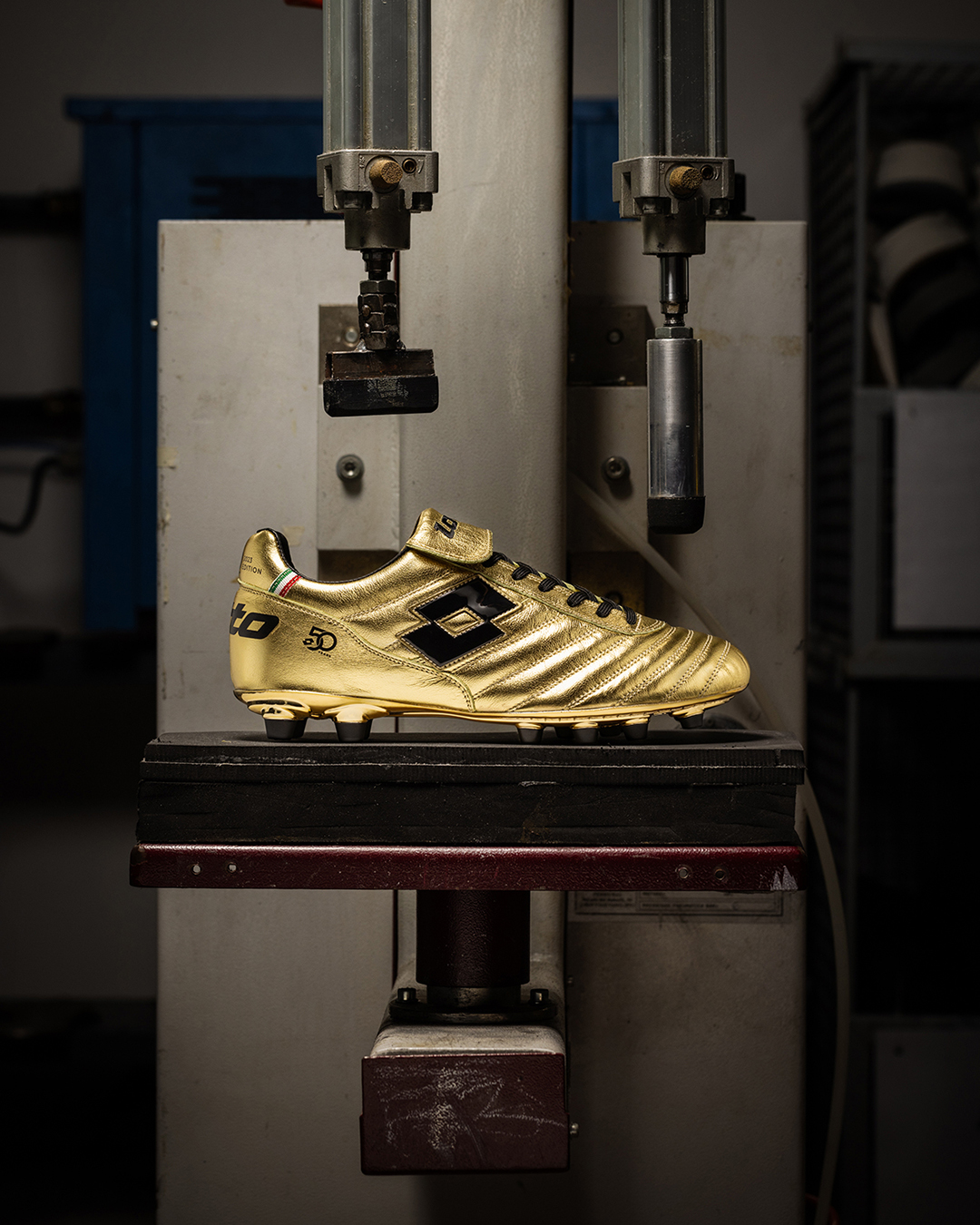 LOTTO SPORT ITALIA CELEBRA 50 ANNI CON QUATTRO CALZATURE ESCLUSIVE