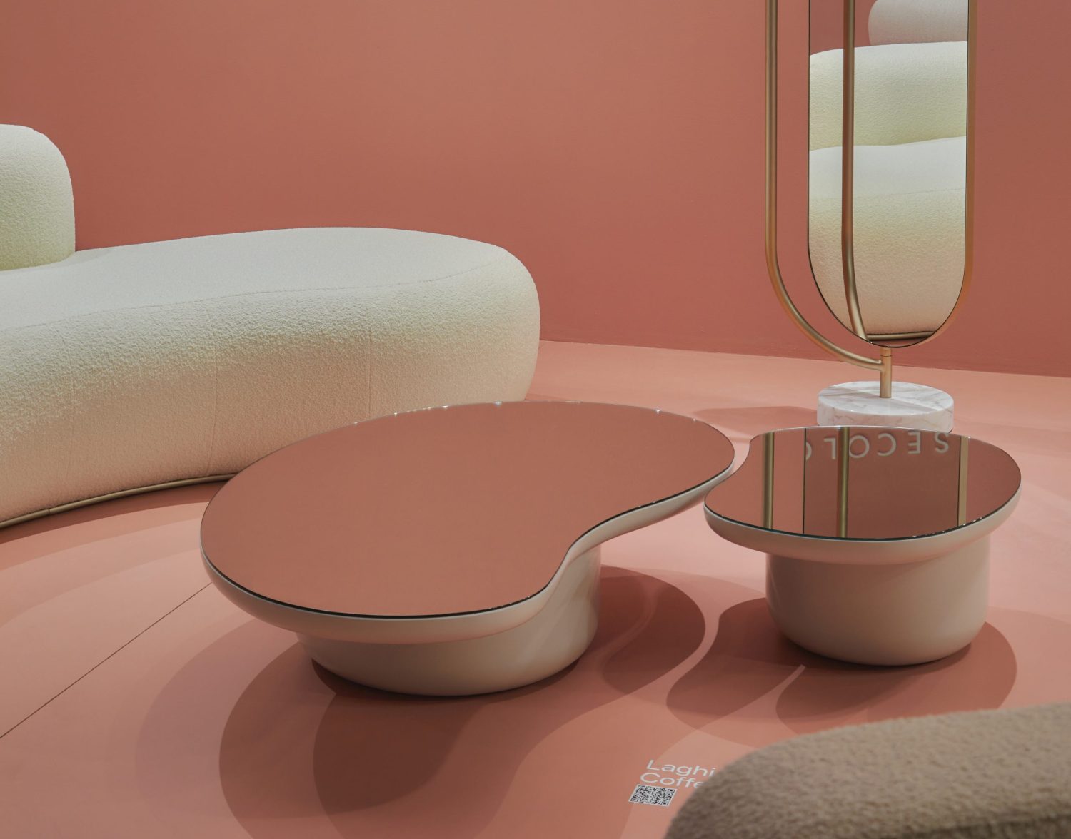 SECOLO PRESENTA MURALLA ROJA